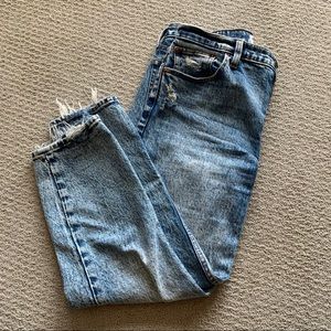 ABERCROMBIE The Mom Jeans